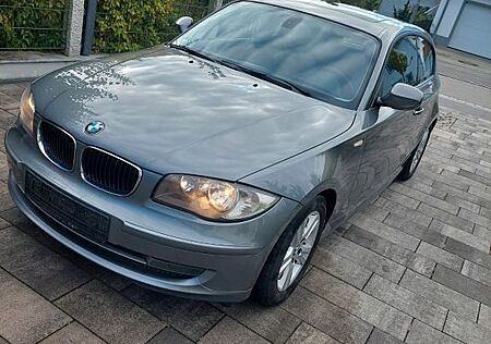 BMW 118d - M-Fahrwerk, Top Zustand, Infotainment,...