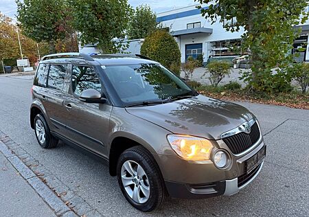 Skoda Yeti 2.0 TDI 4X4 80.000km TÜV NEU 1-Hand AHK