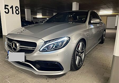 Mercedes-Benz C 63 AMG Mercedes-AMG C63S Designo Driver´s Pack Bur