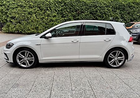 VW Golf Volkswagen VII 2.0 TDI DSG 4Motion Highline *R-Line*