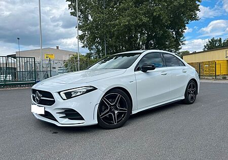 Mercedes-Benz A 180 A -Klasse Lim. d Edition 2020