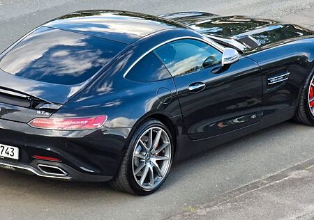 Mercedes-Benz AMG GT S 4.0 V8 MB 100 Garantie bis 11.2026