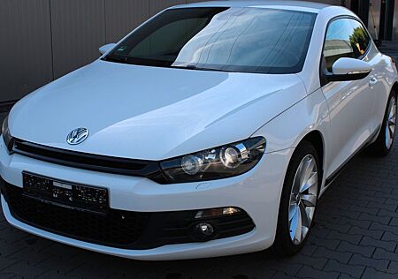VW Scirocco Volkswagen 1.4 TSI 160 PS/Xenon/Leder/SHZ/PDC/AUX