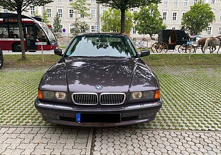 BMW 740i A -H- Gutachten rostfrei Garagenwagen