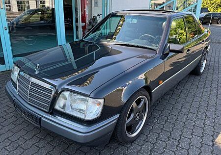 Mercedes-Benz E 320 im Topzustand ohne Wartungsstau