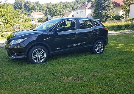 Nissan Qashqai J11 ACENTA 1.6 dCi ALL-MODE 4x4i 131PS