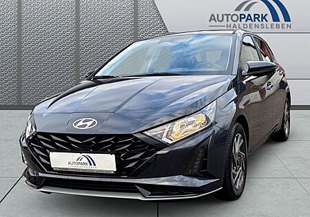 Hyundai i20 1.0 T-GDi DCT Wave Navi CarPlay DAB SHZ LZG