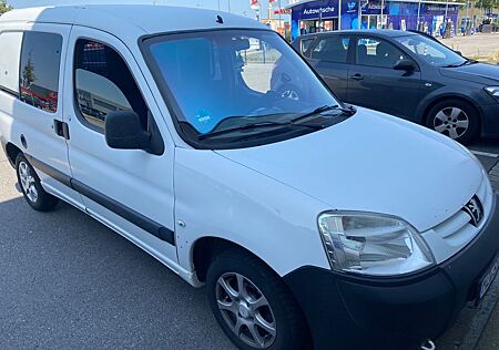 Peugeot Partner 1,6 HDI bj 2009 . Neue TÜV wenig km