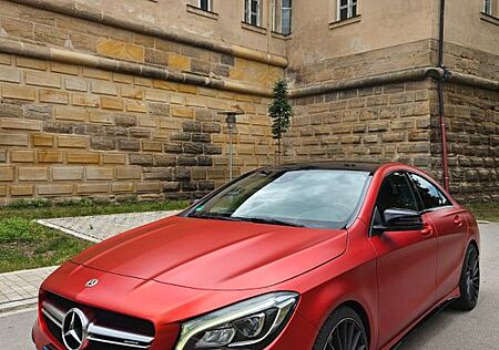 Mercedes-Benz CLA 45 AMG Mercedes-AMG CLA 45 4MATIC DCT Me...