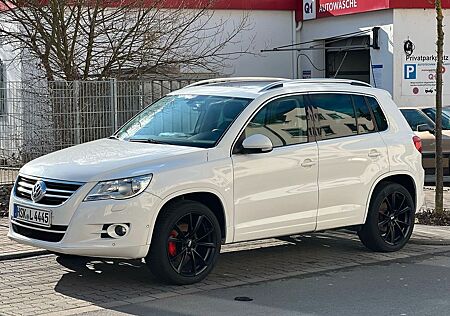 VW Tiguan Volkswagen 2.0 TDI sehr guter Zustand