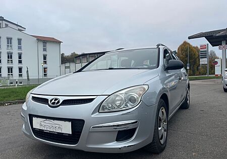 Hyundai i30 cw Classic/TÜV+AU 09.2026/INSPEKTION NEU