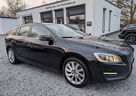 Volvo V60 Kombi Momentum 2.0 D Automatik