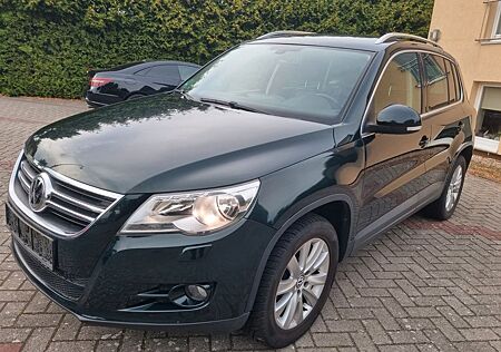 VW Tiguan Volkswagen Sport & Style LEDER,NAVI,SITZHEIZ,TEMPO