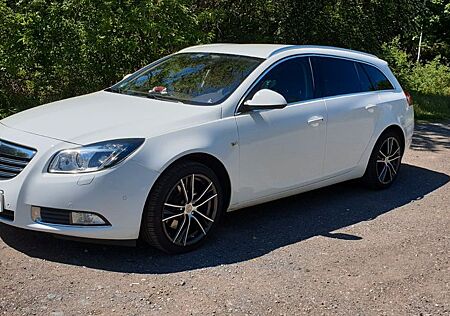 Opel Insignia Sports Tourer 2.0 CDTI Sport 118 kW...