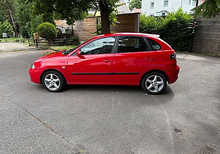 Seat Ibiza 1.4 16V 55 kW Sport Sport