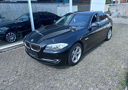 BMW 520d * *Lim *Aut. *Leder *S.Kette + *HU Neu