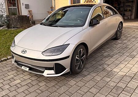 Hyundai IONIQ 6 77,4kWh 239kW First Edition