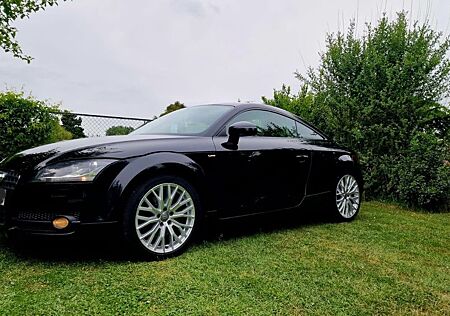 Audi TT Coupe 2.0 TFSI S tronic - F1 - gepfl Tüv