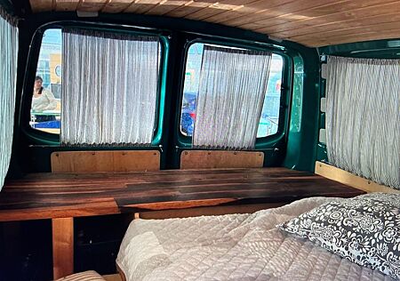 VW T5 Transporter Volkswagen T5 1.9TDI LANG WOHNMOBILZULA CAMPER BETT AUSBAU