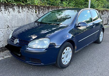 VW Golf Volkswagen 1.4 wenig KM, optische Mängel, TüV