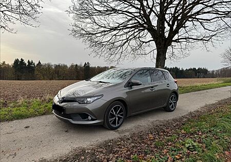 Toyota Auris Team Deutschland 1,2-l-Turbo