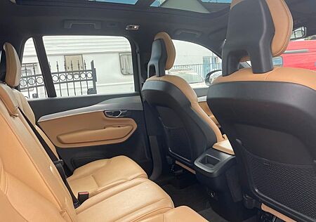 Volvo XC 90 XC90 Momentum 7-Sitzer, Panorama,Leder
