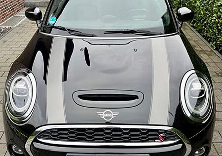 Mini Cooper S Cabrio , Chili, yours Verdeck, Harman/Ka