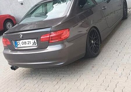 BMW 325i Coupé - Automatik Facelift