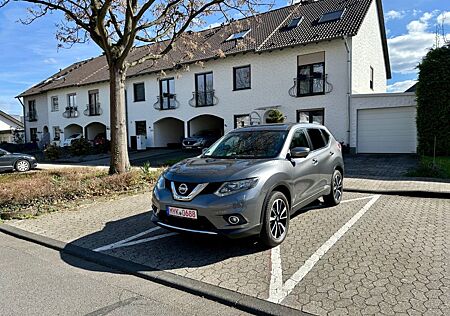 Nissan X-Trail Acenta 4x4 * AHK * 2 Hand * Panorama *