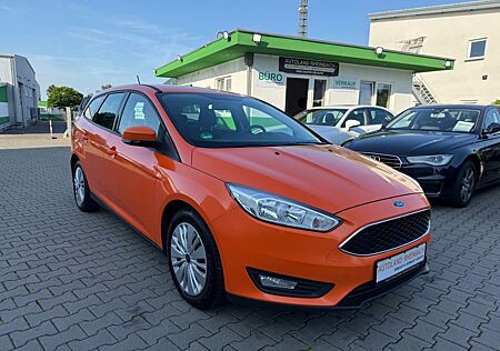 Ford Focus Turnier Business AHK/Carplay/ Navi/1 Hand