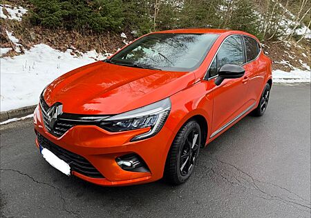 Renault Clio TCe 140 Intense Techno