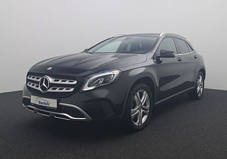 Mercedes-Benz GLA 220 d 4Matic AHK NAVI KAMERA LED