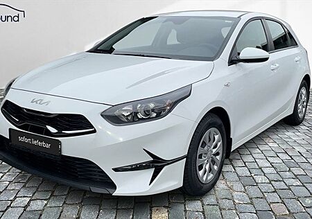 Kia Cee'd gebraucht kaufen Kia Cee'd CEED III 1.5 T-GDi DCT Best Alarm DAB Klima NAV