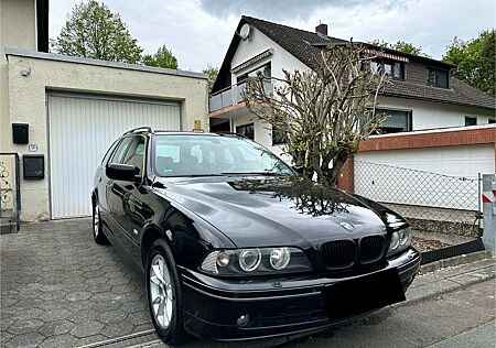 BMW 520i Exclusive touring Exclusive