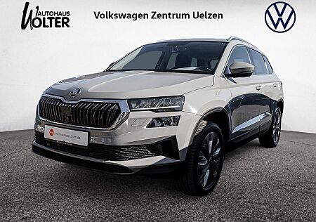 Skoda Karoq 2.0 TDI Style 4x4 DSG AHK PANO ACC NAVI KA