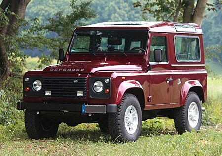 Land Rover Defender 90 TD4 SE: Unikat The Tartan Thistle