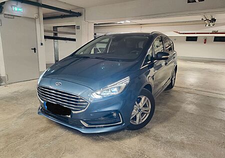 Ford S-Max 2.5 Duratec FHEV Titanium Titanium