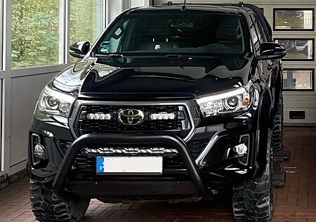 Toyota Hilux 4x4 DoubleCab Autm. Executive*UMBAU*3,5t*