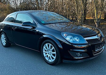 Opel Astra GTC 1.6 ECOTEC Sport 85kW Sport