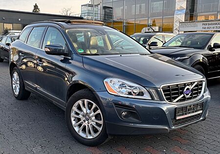 Volvo XC 60 XC60 D5 AWD/Leder/AHK/Panorama/NAVI