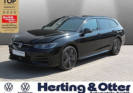 VW Passat Volkswagen R-Line eHybrid Black-Style AHK Pano Harma