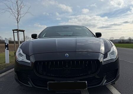 Maserati Quattroporte 3.0 V6 S Automatik S NOTVERKAUF