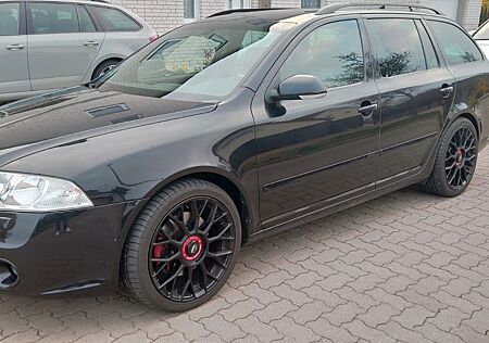 Skoda Octavia Combi 2.0 TFSI RS RS