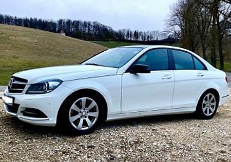 Mercedes-Benz C 200 BlueEFFICIENCY AVANTGARDE AVANTGARDE