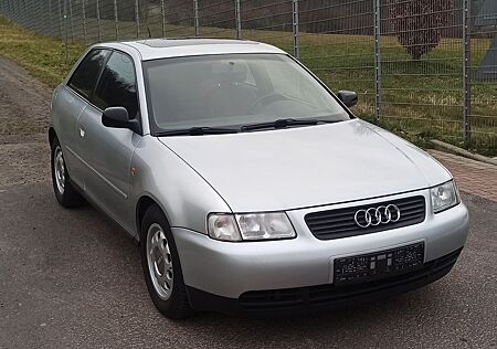 Audi A3 1.8 Ambiente Ambiente