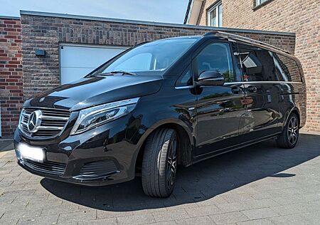 Mercedes-Benz V 250 4MATIC 4x4 extralang 8 Sitze Leder Navi