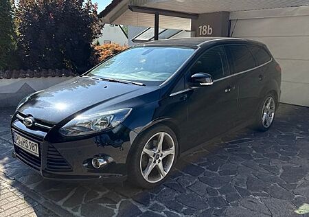 Ford Focus 1,6 EcoBoost 110kW Titanium Turnier Ti...