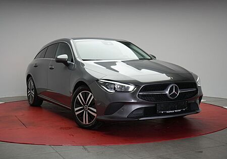 Mercedes-Benz CLA 180 Shooting Brake d 7G-DCT Navi/Temp/Lane/L