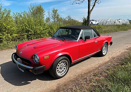 Fiat 124 Spider CS2 Oldtimer