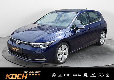 VW Golf Volkswagen VIII 1.5 eTSI Style DSG Navi LED Panoramada
